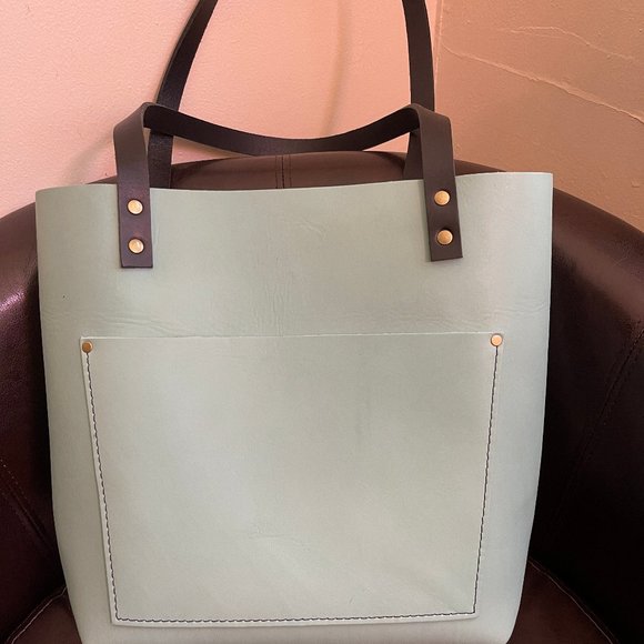 Medium Mint tote from Portland Leather Goods - Picture 2 of 6